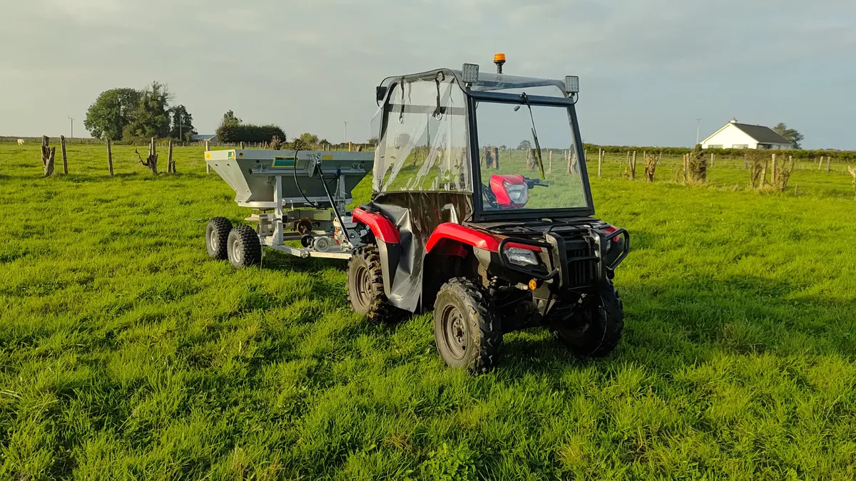 Quad cab - Image 1