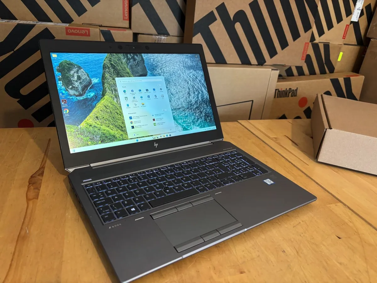 HP zBook 15 Workstation Laptop-i7-32GbRam-1TB NVMe - Image 3