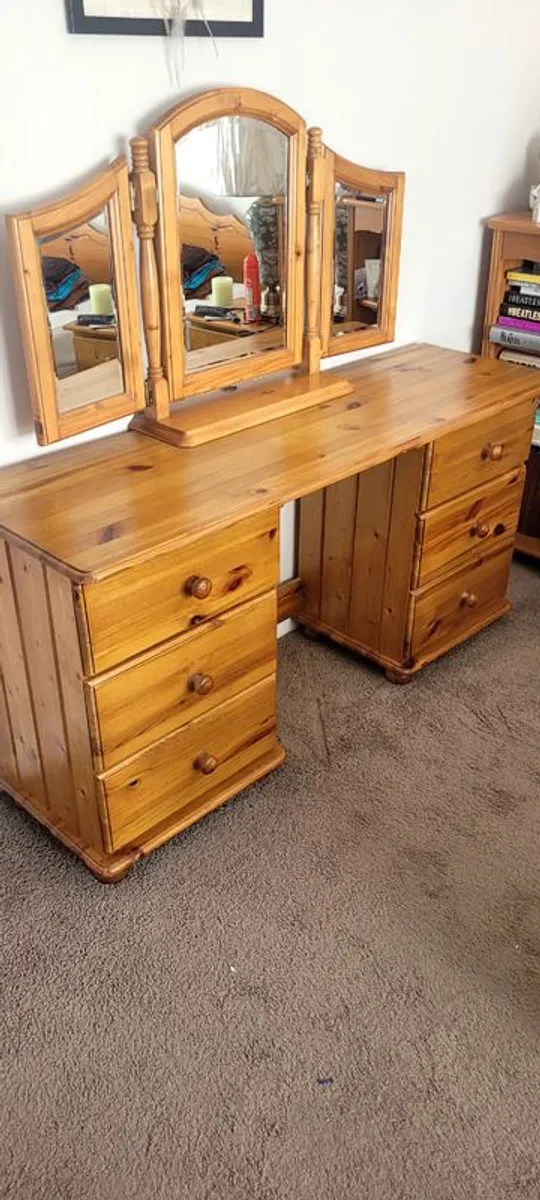 Solid Pine Vanity Unit - Image 3