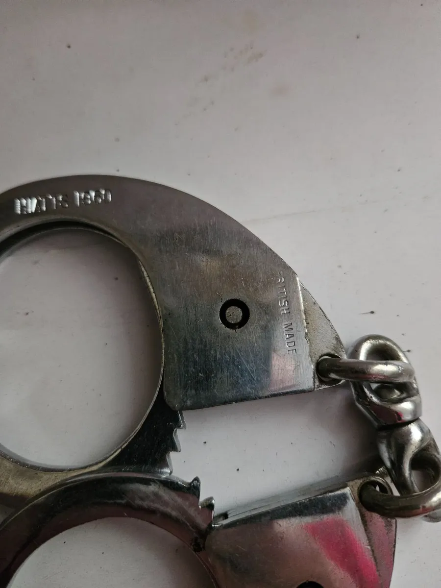 Vintage 1960's Police Handcuffs British Made - Image 4