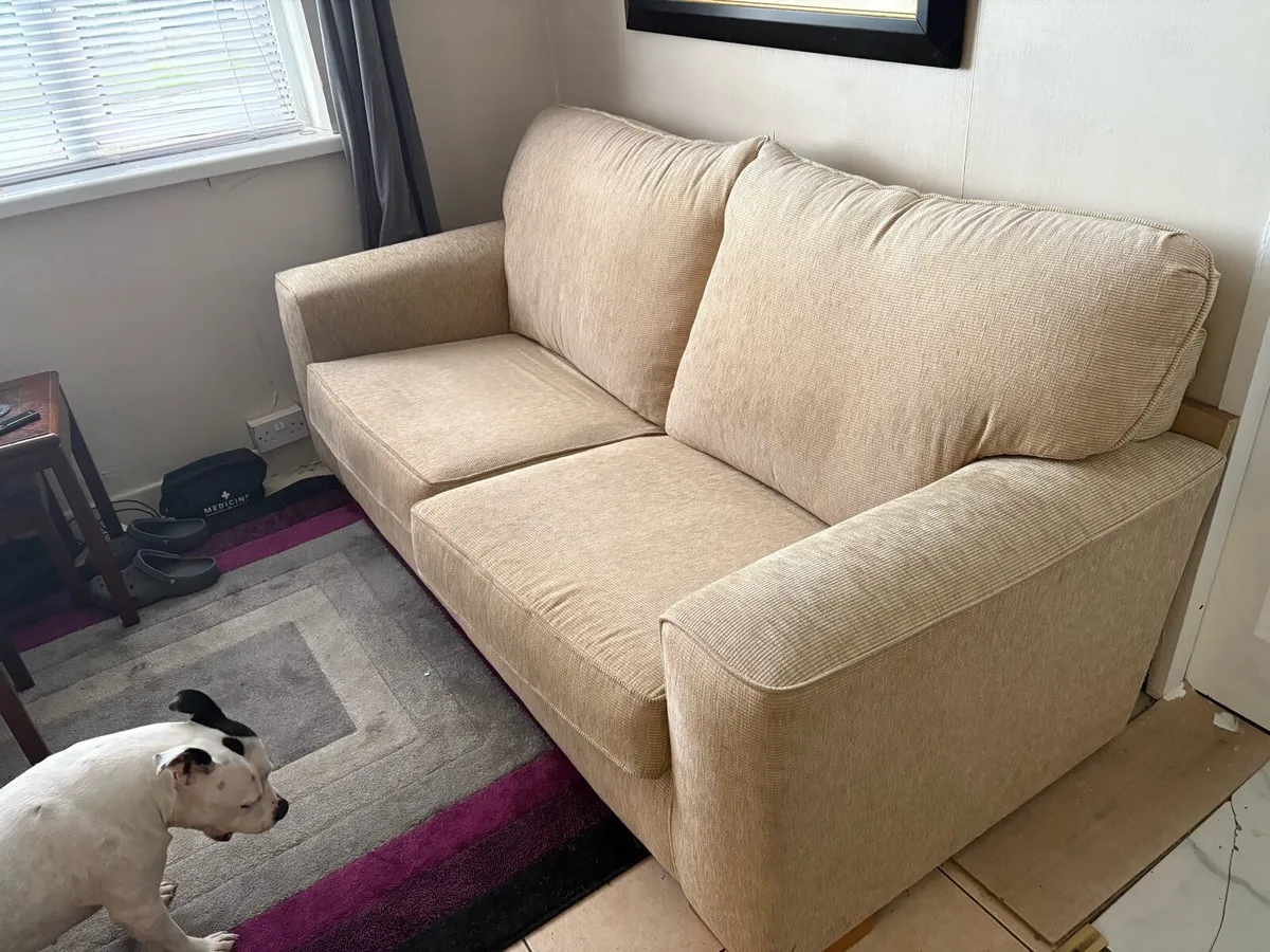 House hold furniture - Image 1