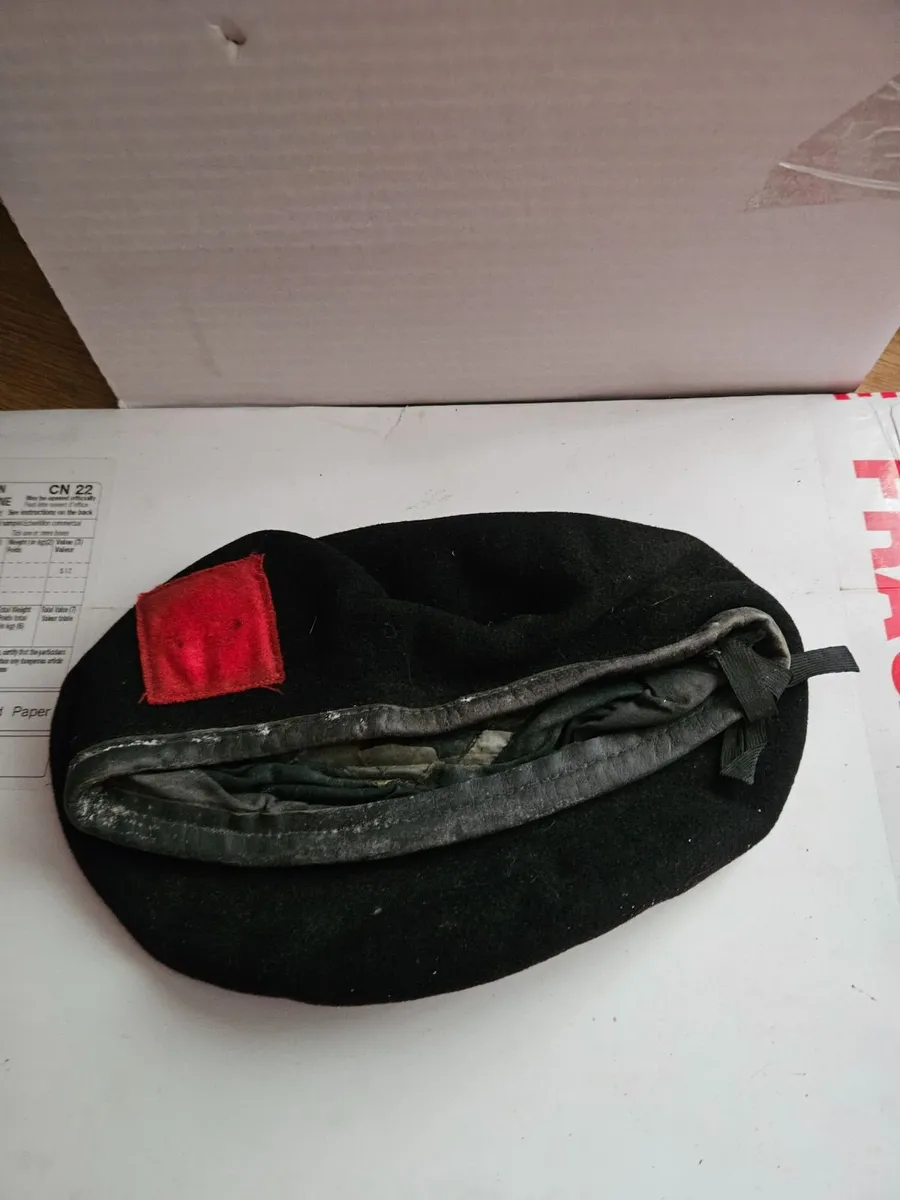 Irish Army Defence Forces Beret - Image 1