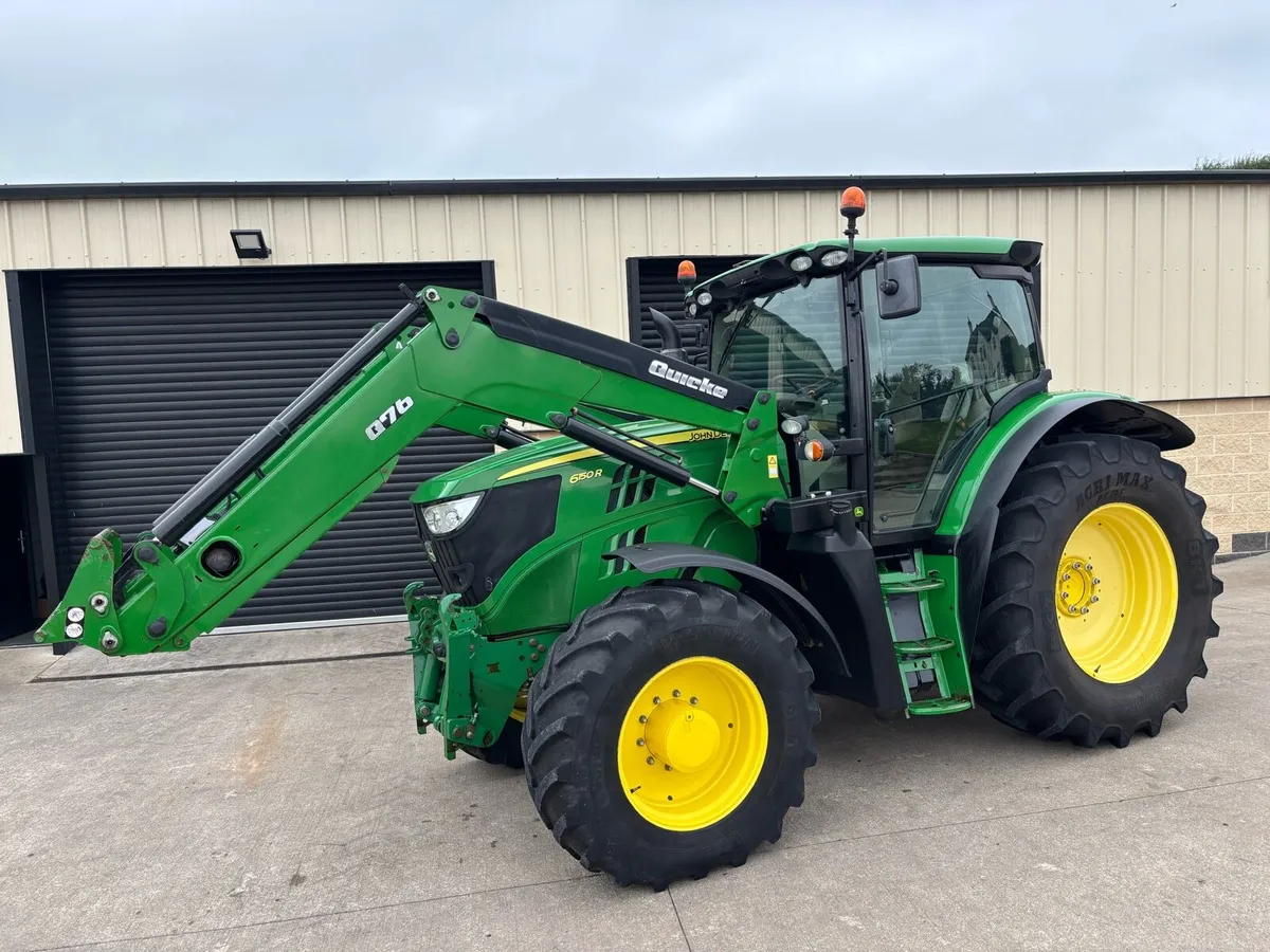 2014 JOHN DEERE 6150R AUTO POWER - Image 1