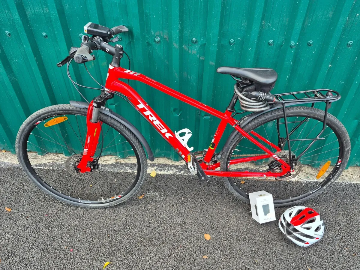 Ladies Hybrid Trek Bike - Image 4