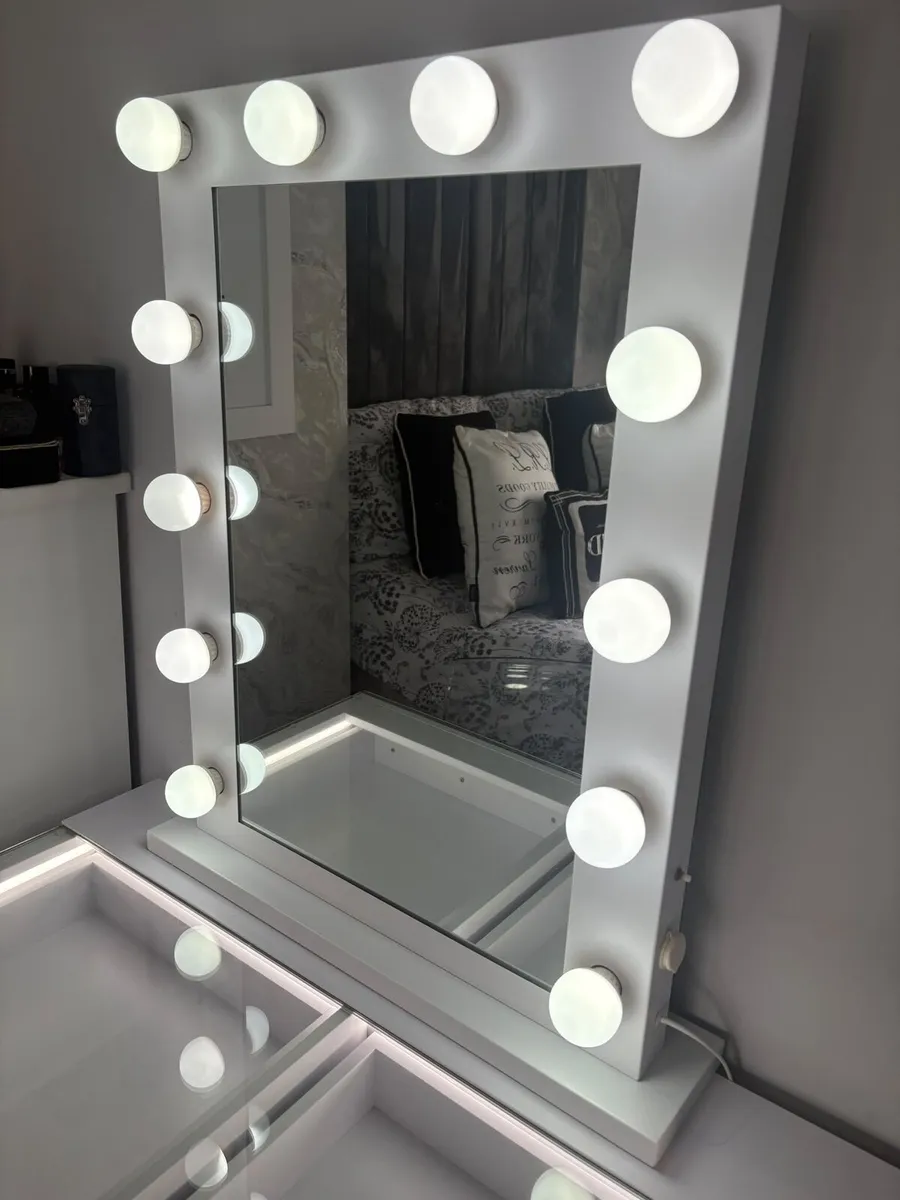 Vanity unit - Image 1