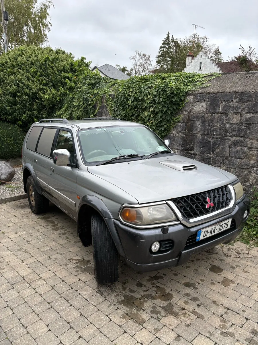 Mitsubishi Pajero - Image 3