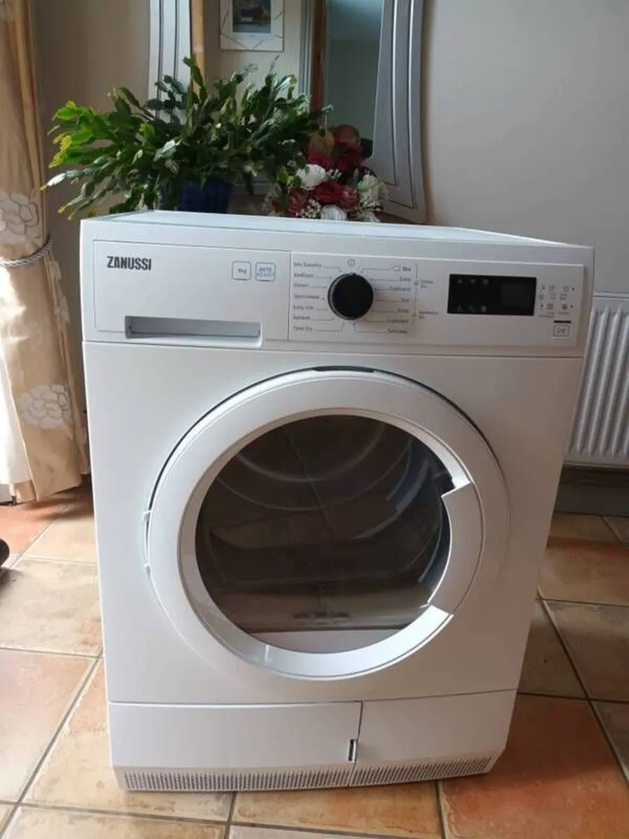 Zanussi Condenser Dryer - 8kg Drum