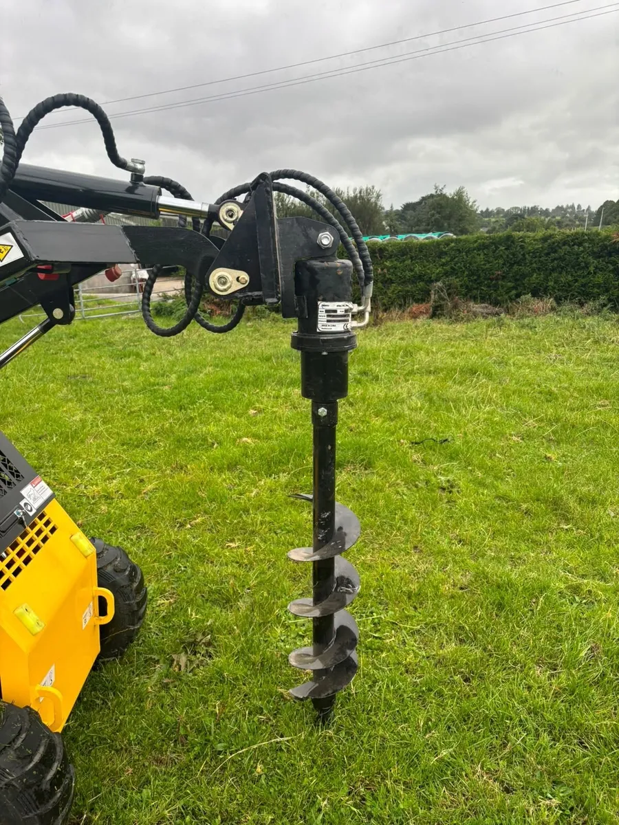 Mini skid steer loader - Image 4
