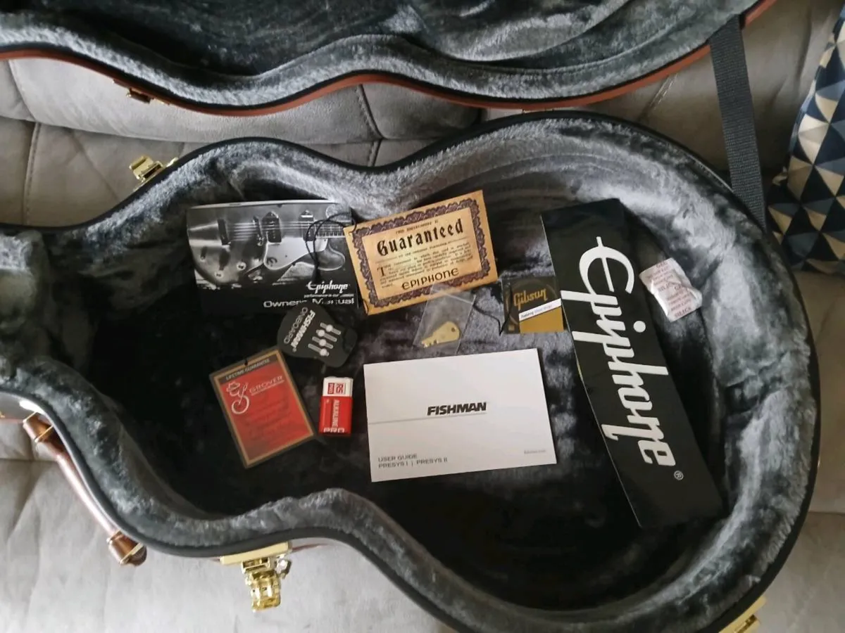 Epiphone EJ200 Coupe and fitted Epi case - Image 4