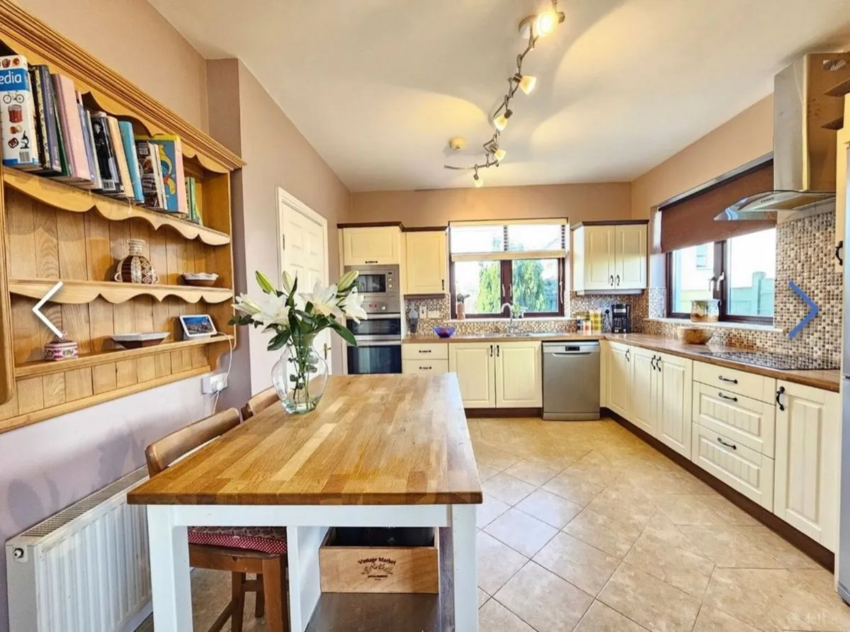 Kitchen & Utility Room Cabinets, Presses & Worktop - Image 1