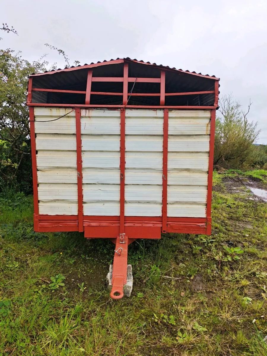 14x7 cattle trailer - Image 2
