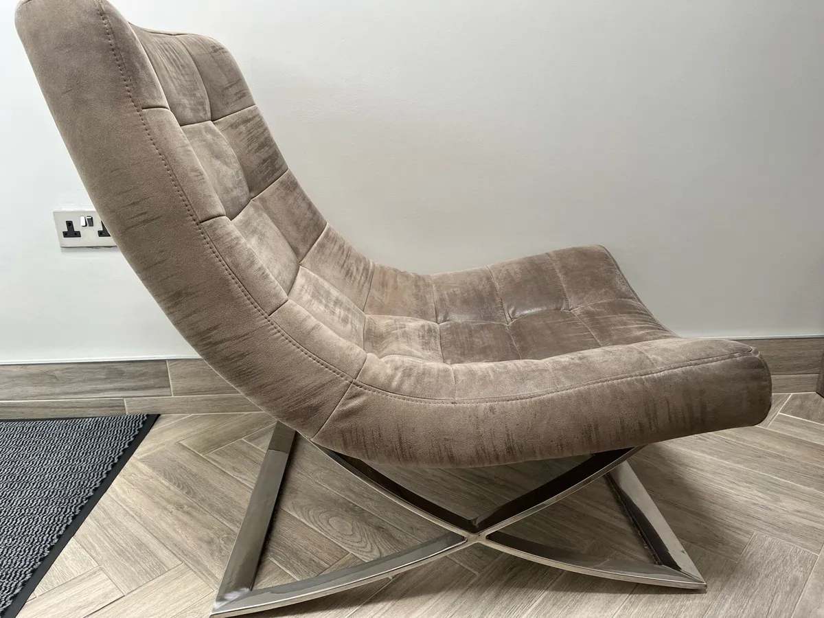 Lounge chair - Image 2