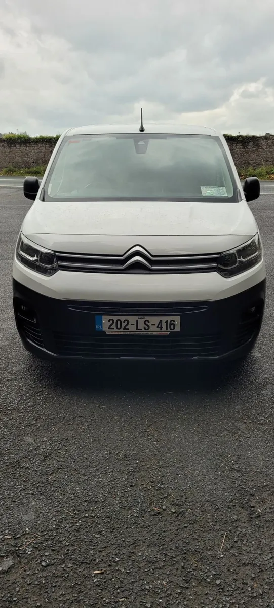 Citroen Berlingo 2020 - Image 2