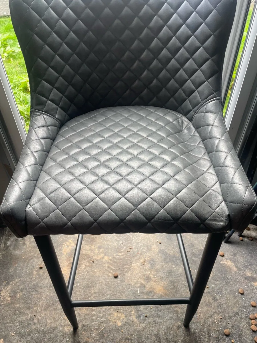 Bar stools for sale - Image 1