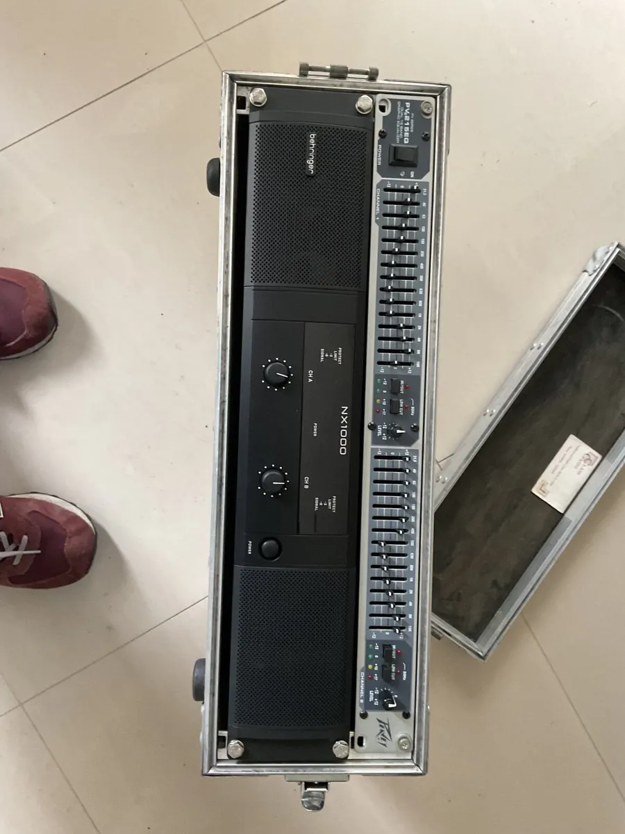 Dj equipment - Image 1