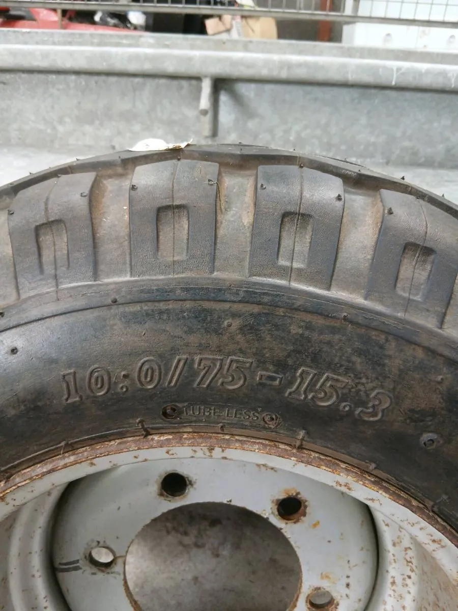 Wheel / new tyre - Image 3