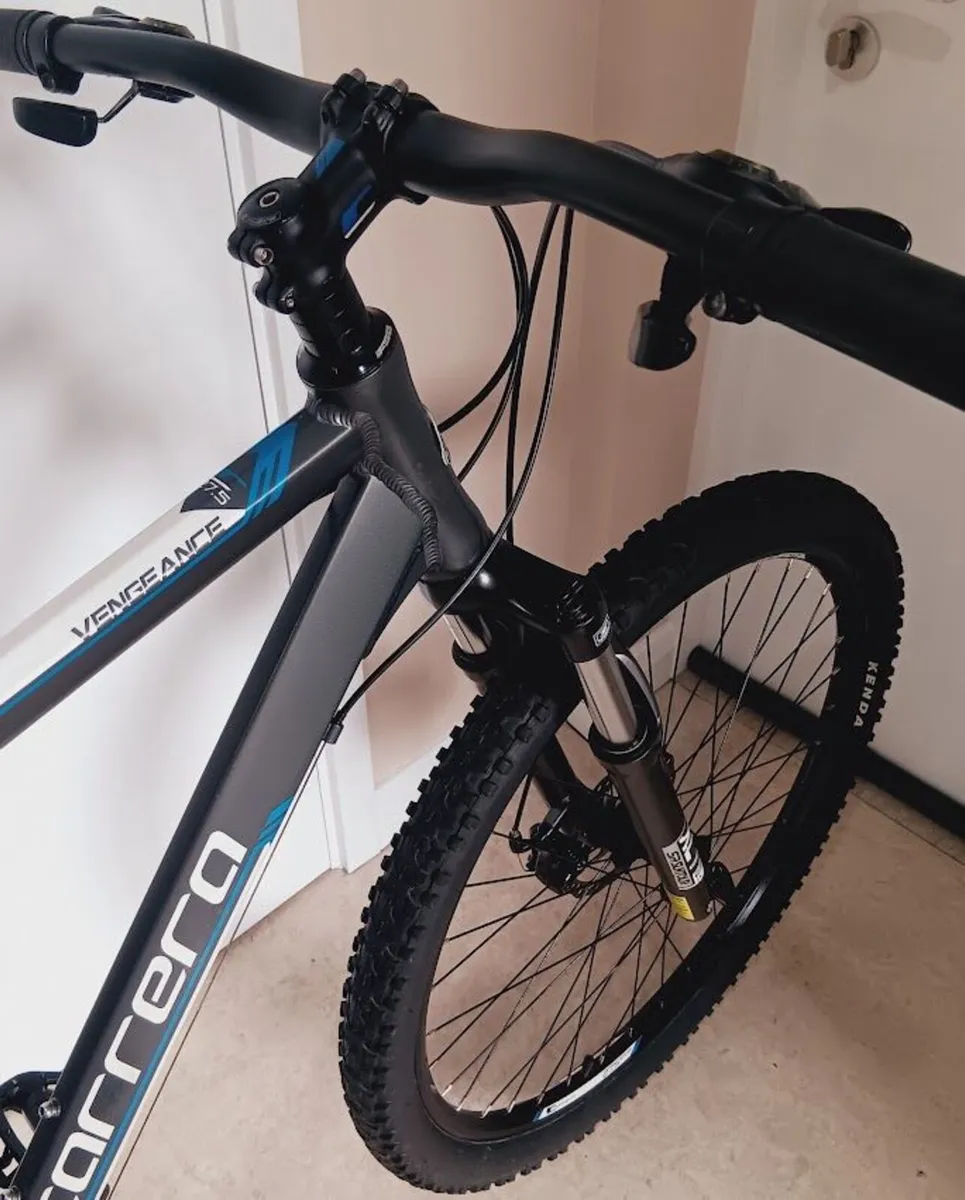XL Mountain Bike in excellent condition - Image 1