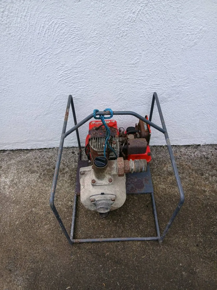 Kawasaki Petrol Water pump - Image 3