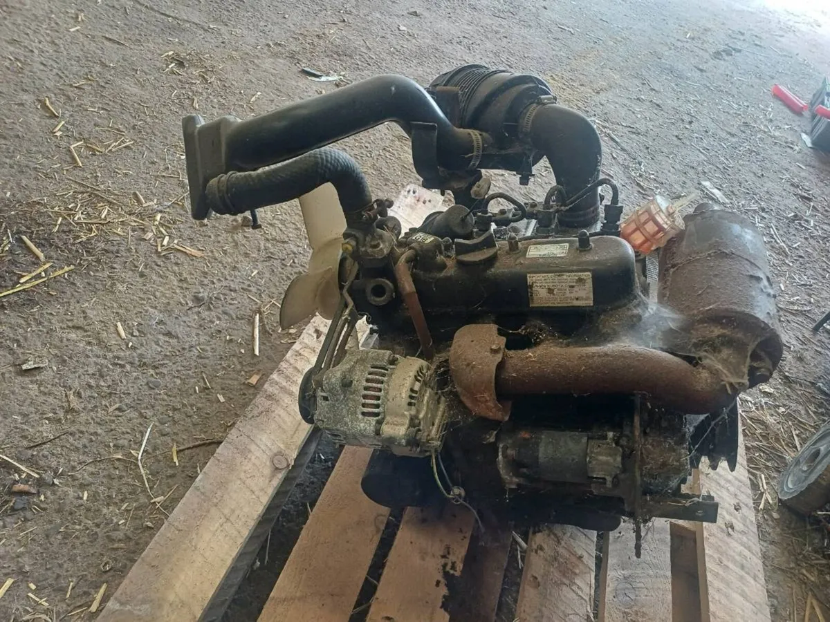 Kubota engine - Image 4