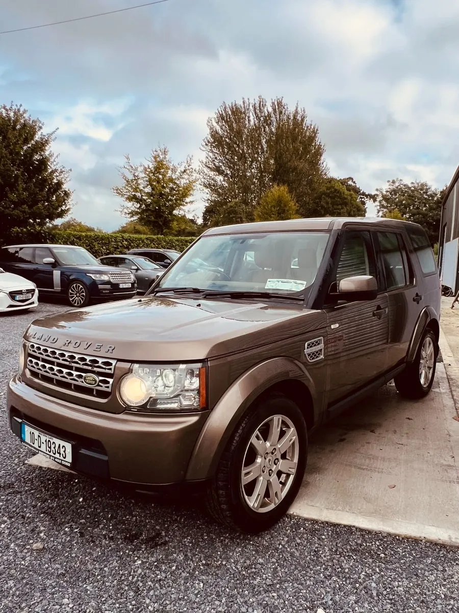 Land Rover Discovery 2010 - Image 3