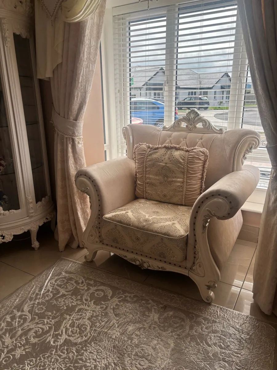 3x2x1 seater - Image 3