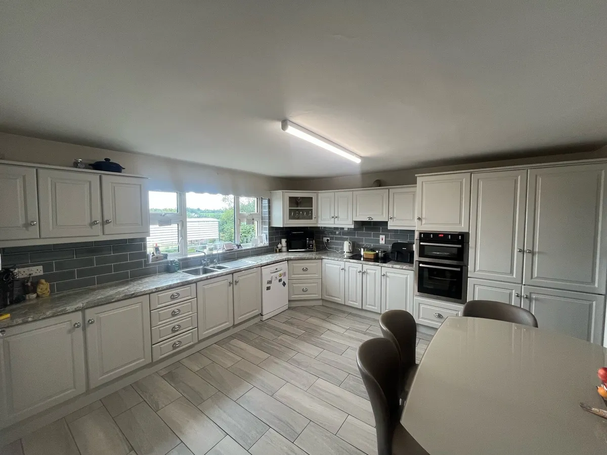 Kitchen - Image 1