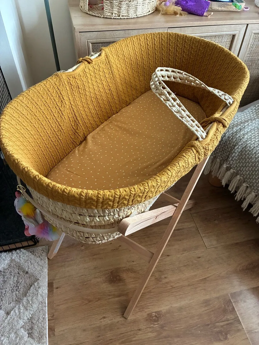 Moses basket - Image 2