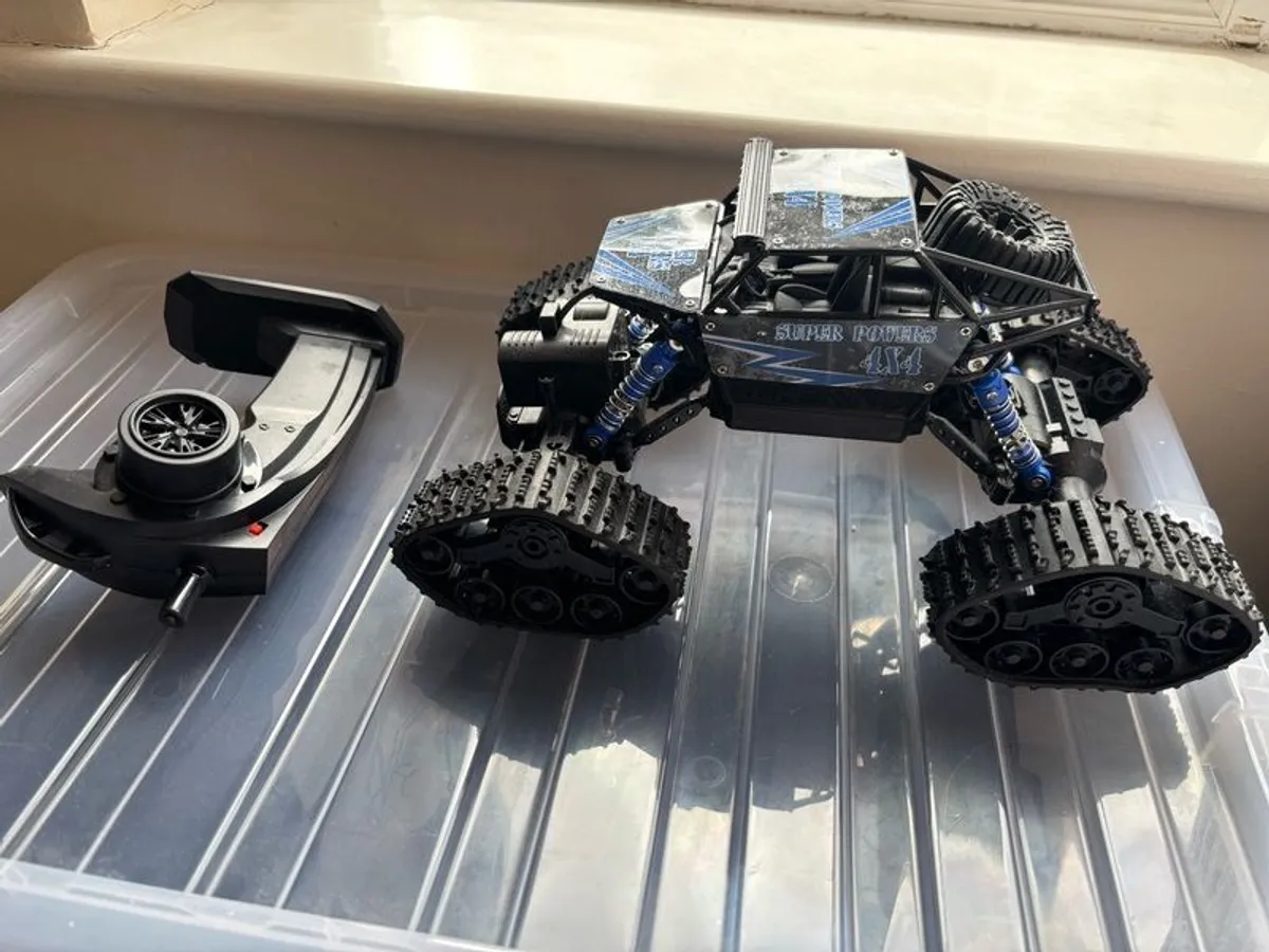 Remote Control 4x4 Off-Road RC Buggy - Image 2