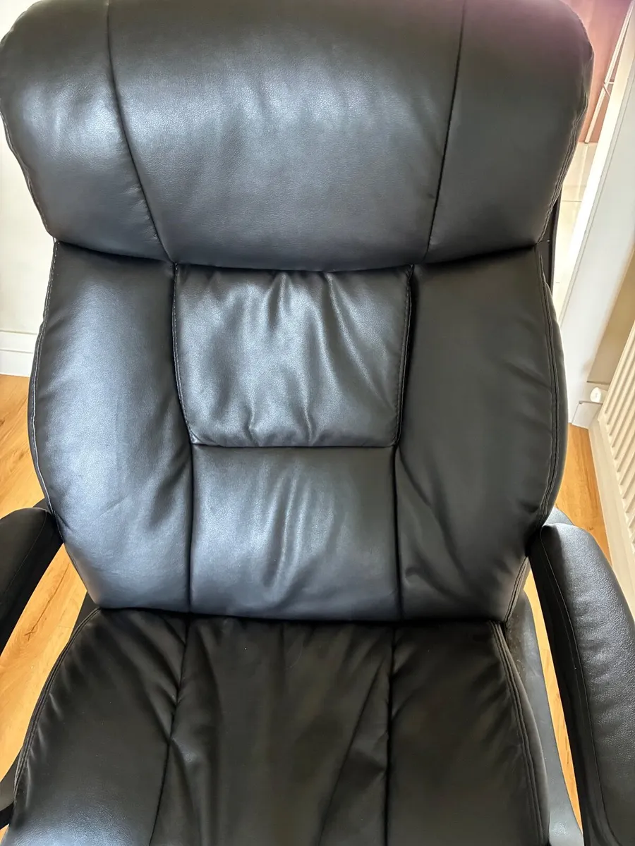 Office Chair - Image 4