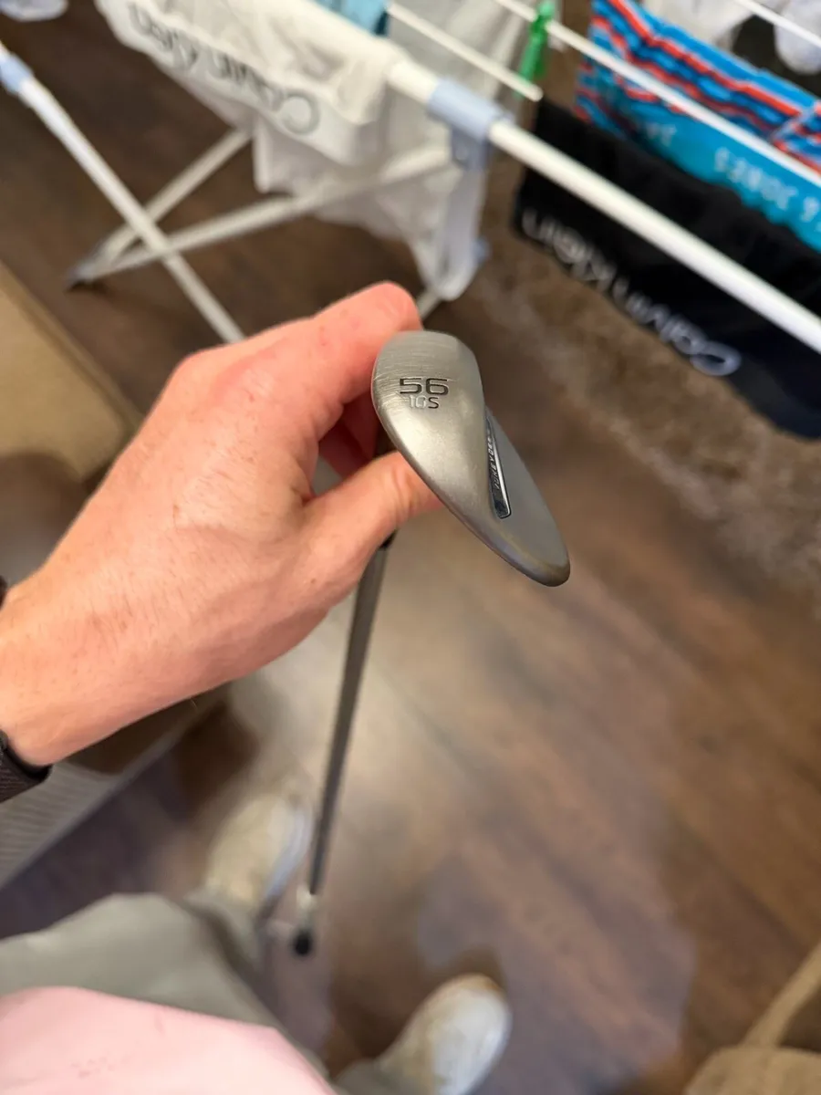 Vokey sm11 wedge - Image 1