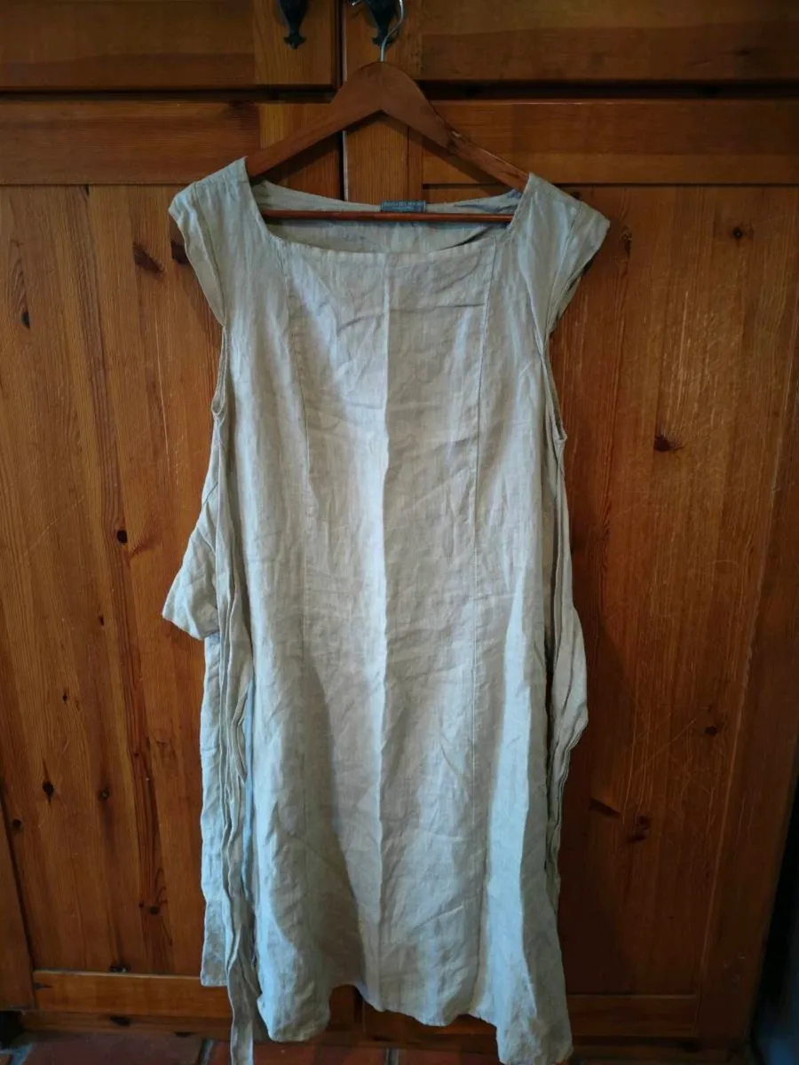 beige Piazza Del Tempio pure linen Dress, boutique - Image 4