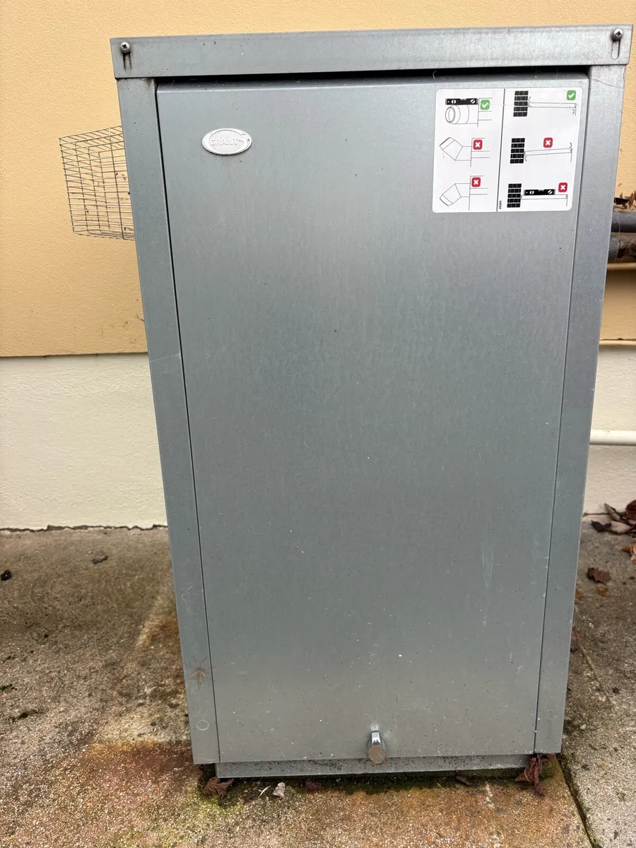 Grant EuroFlame Condensing Oil Boiler - 2 years ol - Image 2