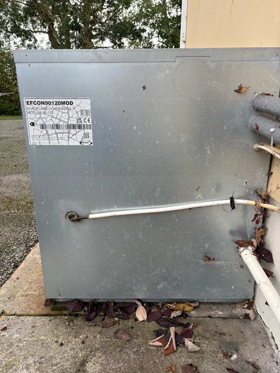 Grant EuroFlame Condensing Oil Boiler - 2 years ol - Image 4