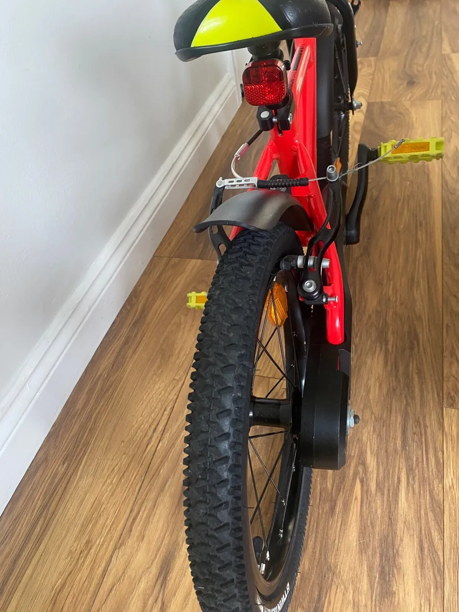 Btwin racing 900 16 inch kids bike aluminium frame - Image 3