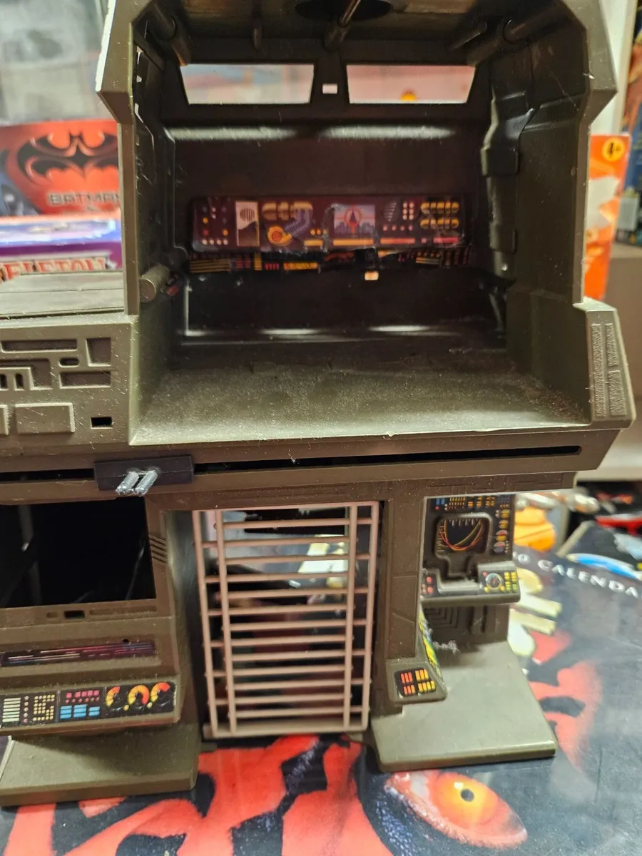 Vintage Marvel Secret Wars Tower of Doom - Image 3