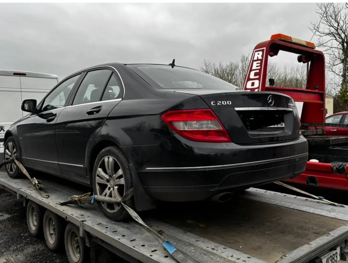 08 Mercedes c200 1.8 petrol automatic - Image 2