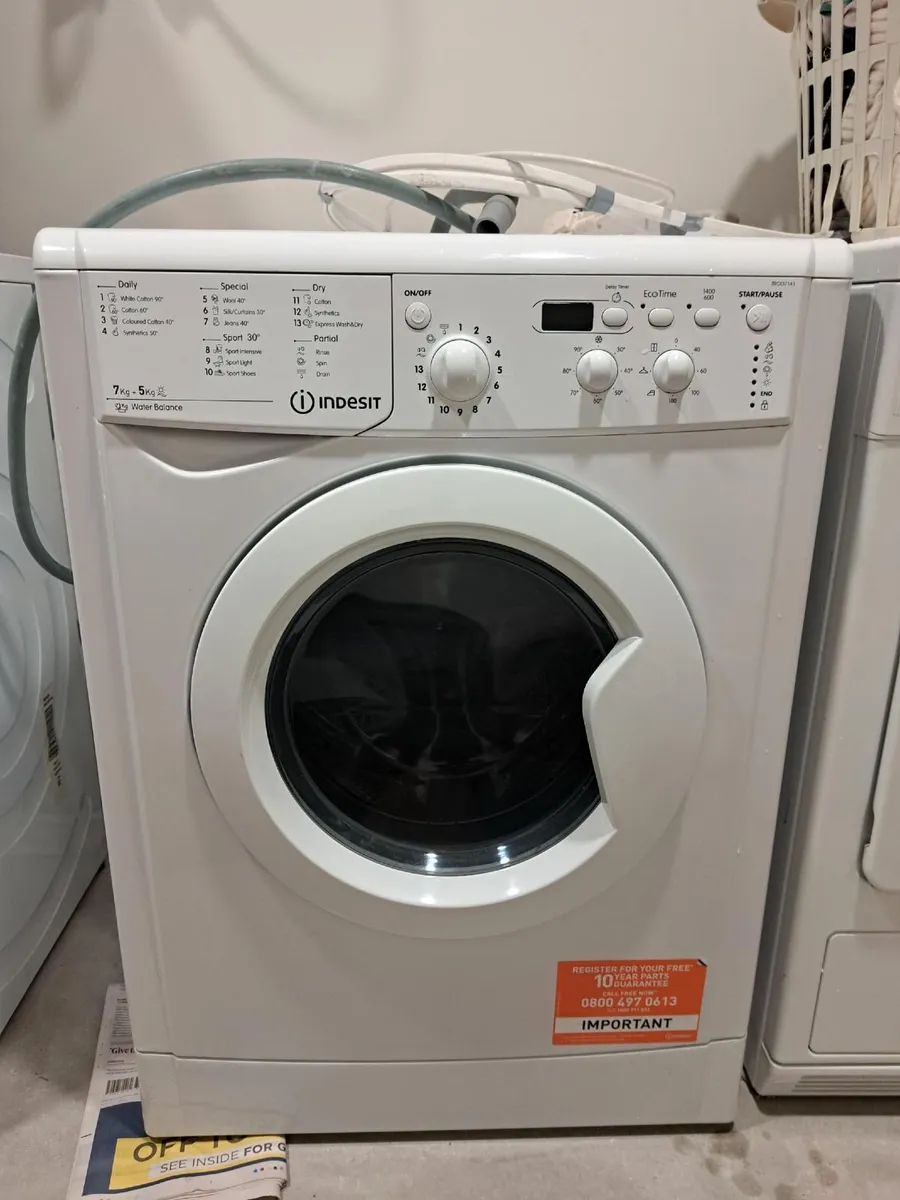 INDESIT Washer Dryer - Immaculate Condition - Image 1