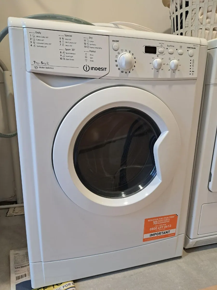 INDESIT Washer Dryer - Immaculate Condition - Image 2