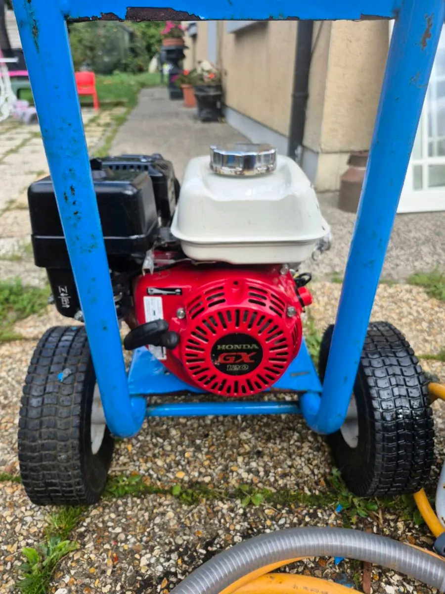 Spray wash - Image 1