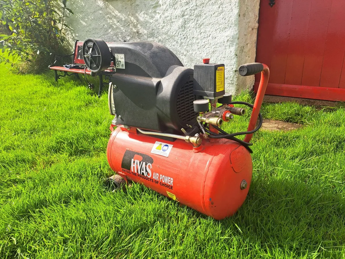 Rhyas 24L 7.3CFM Portable Air Compressor. - Image 2
