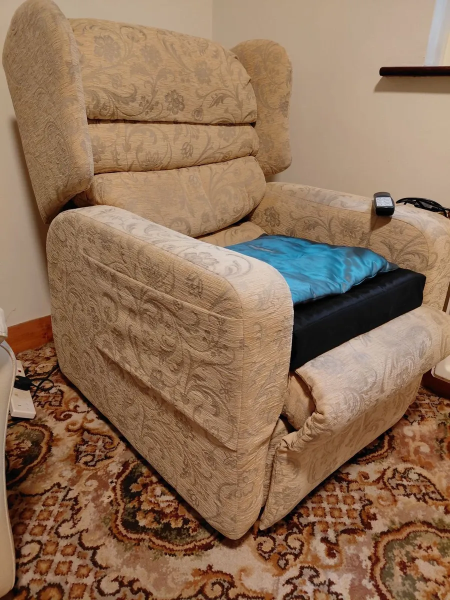 Riser Recliner Armchair Galway City Free - Image 1