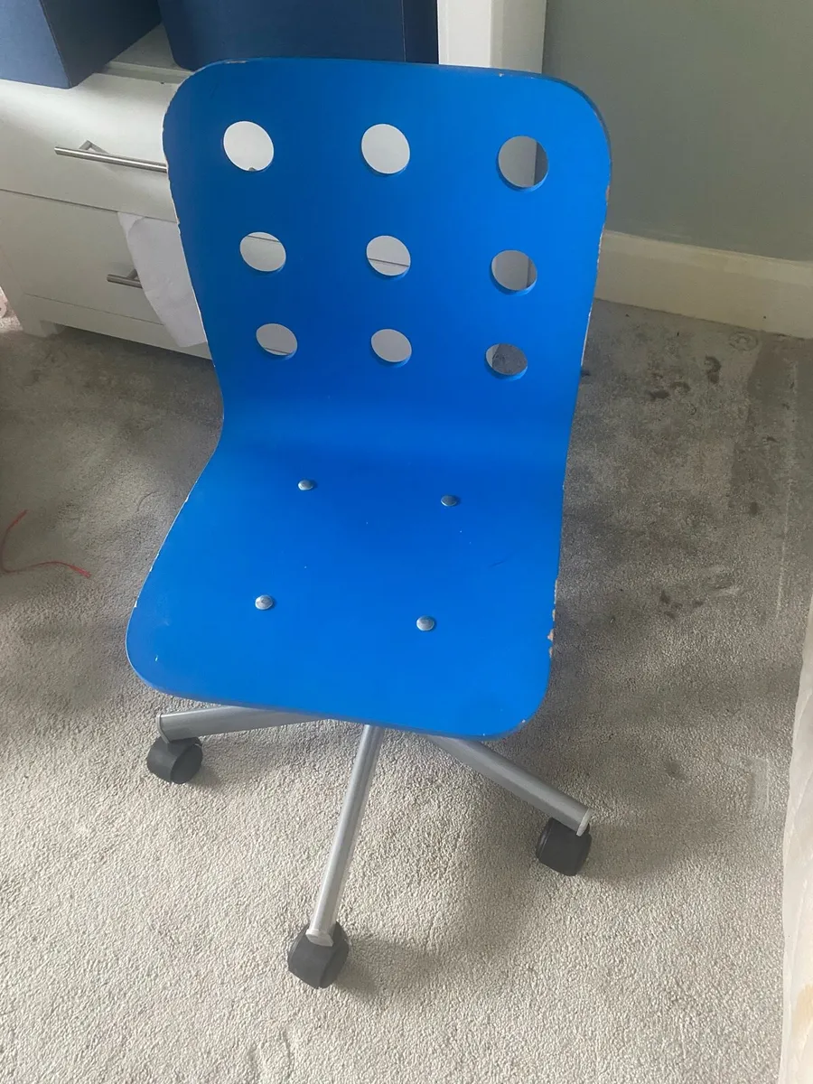 ikea kids blue chair