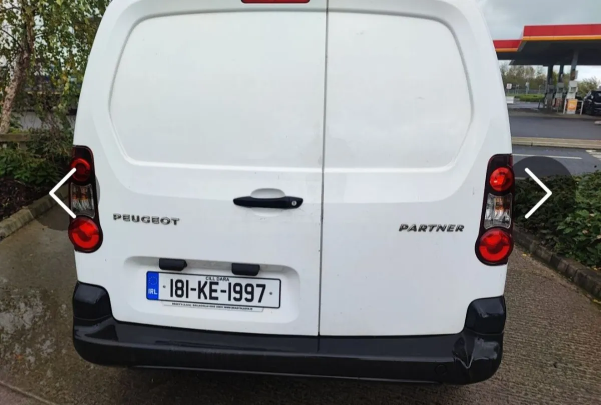 PEUGEOT partner van - Image 3