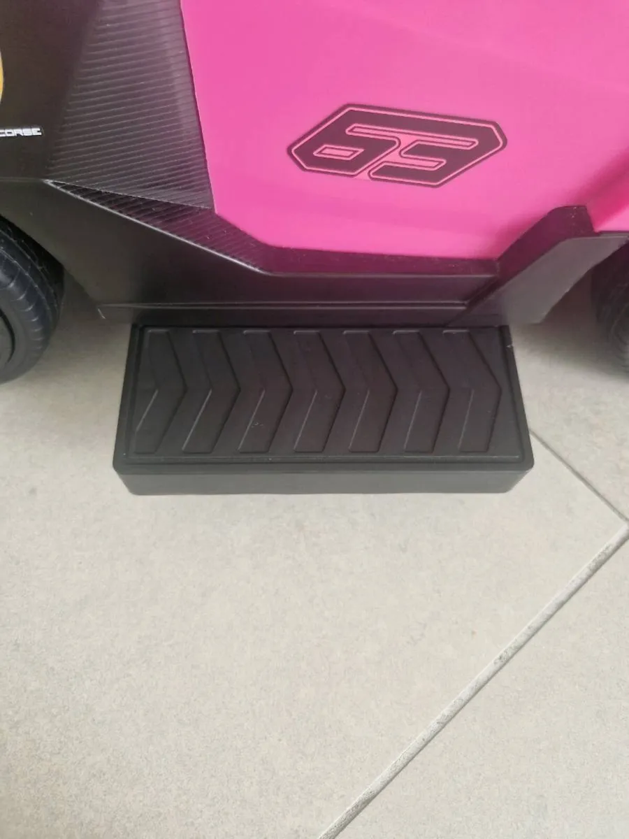Lamborghini Car 2 in 1 push along ride on Pink - Image 3