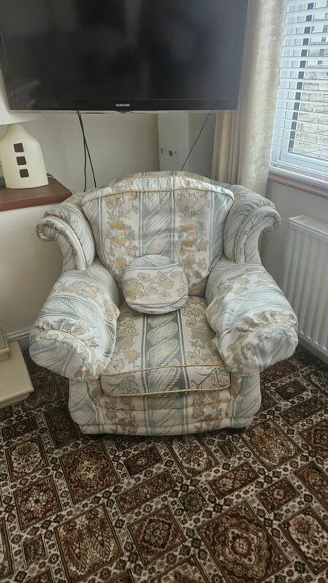 Couch Free To Take - Image 3