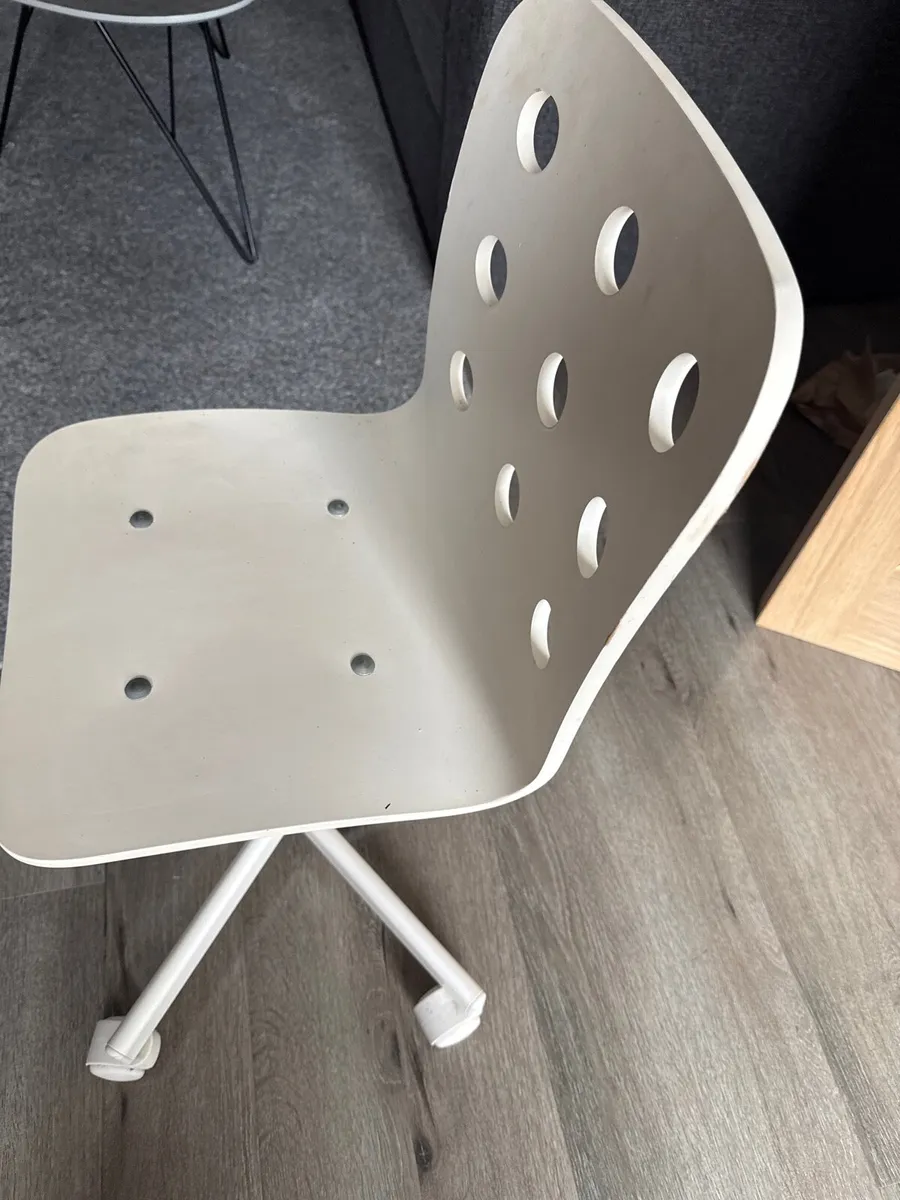 Office chair - Image 3