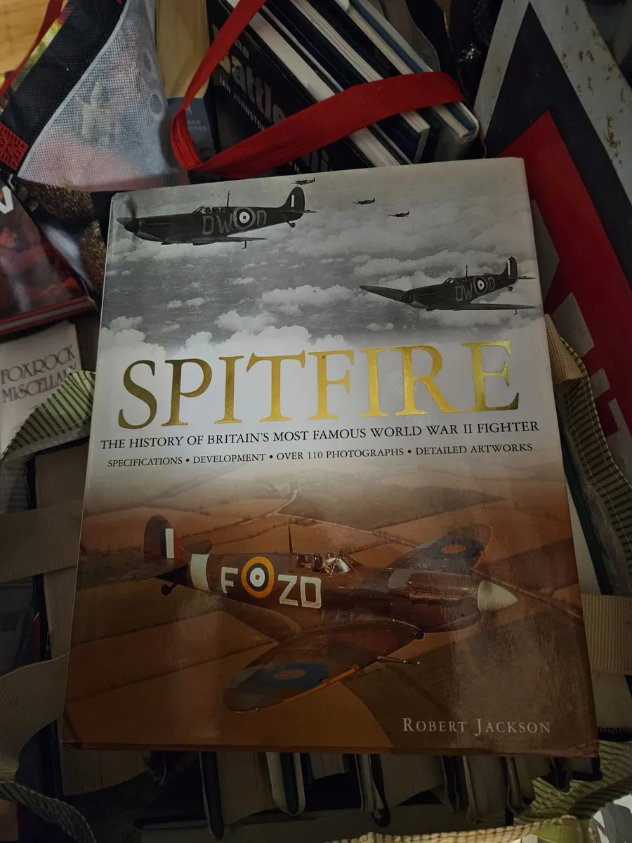 Book Spitfire WW2