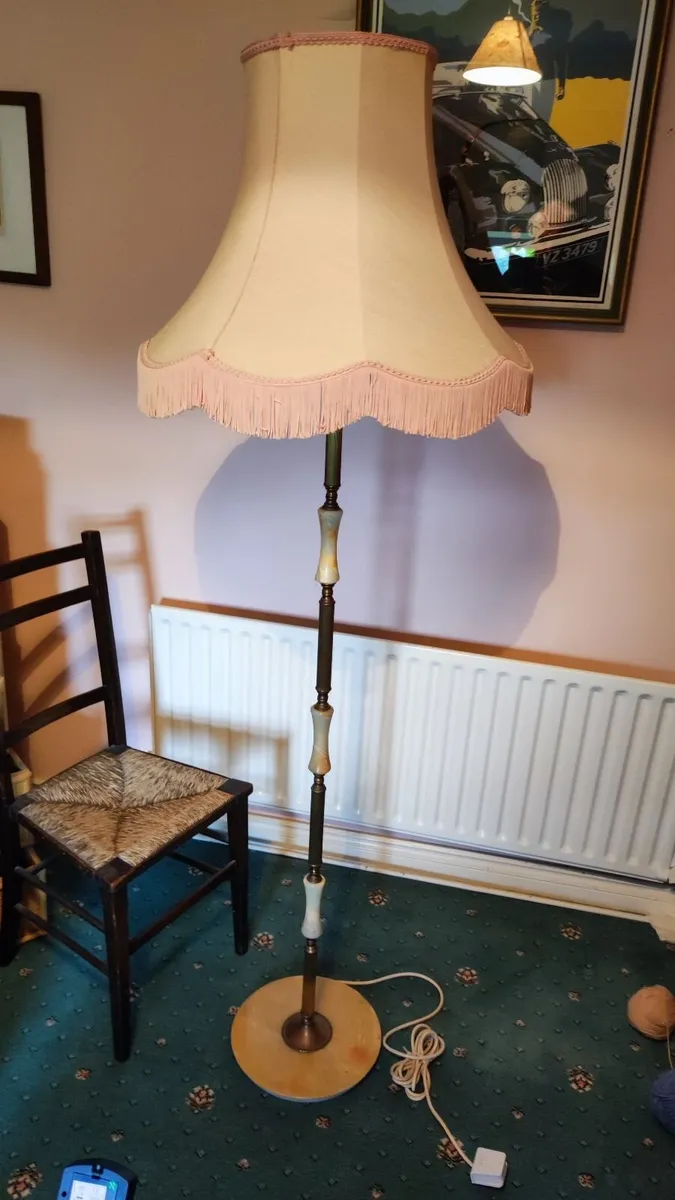 Vintage Standard ( Floor) Lamp with shade - Image 2