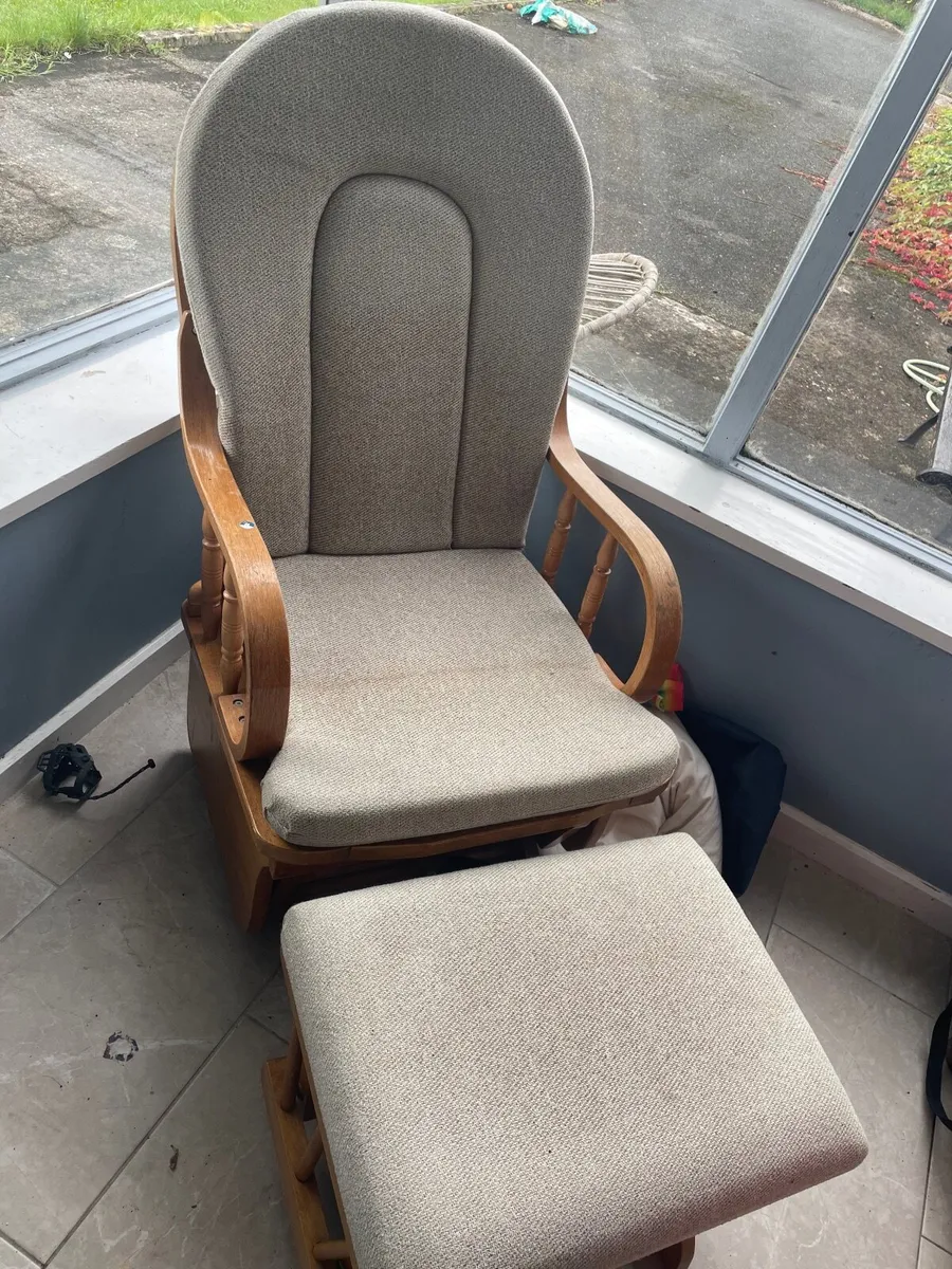 Rocking chair - Image 2