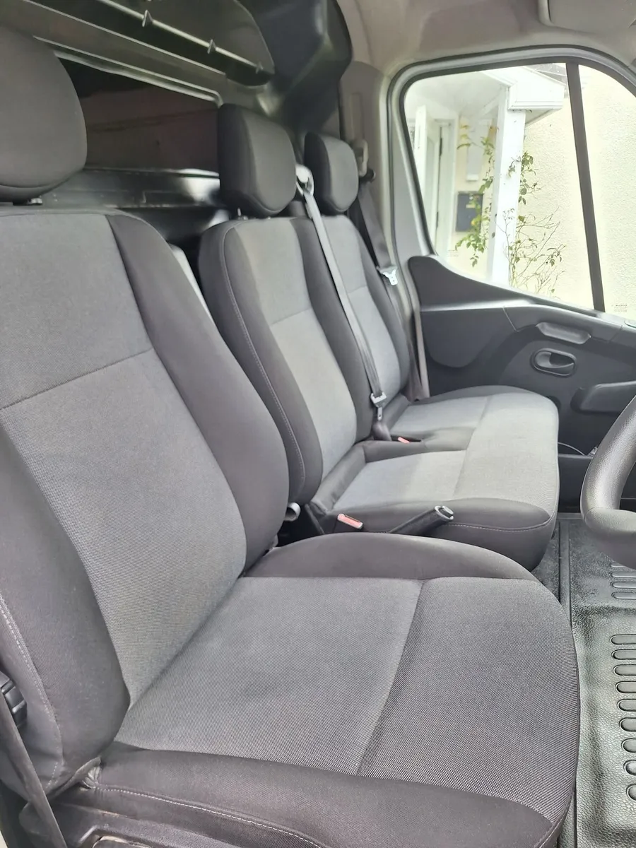 Renault Master Lm35 - Image 3